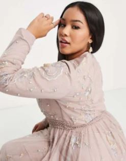 ASOS DESIGN Curve Bridesmaid Pearl Embellished Long Sleeve Maxi Dress With Floral Embroidery In Rose -RIVER ISLAND || PULL & BEAR || ONLY Sales Store 201227474 4