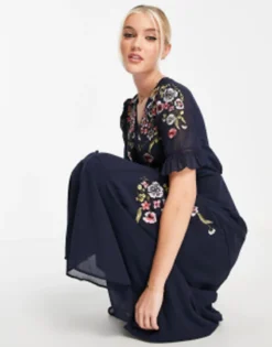 Hope & Ivy Claudine Embroidered Dress In Navy -RIVER ISLAND || PULL & BEAR || ONLY Sales Store 202068663 4