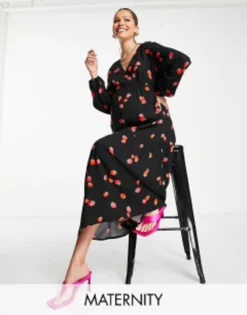 Nobody's Child Maternity Long Sleeve Tiered Tea Dress In Black Strawberry Print