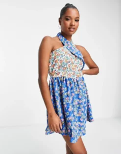 Missguided Petite Halter Neck Mini Dress In Two Tone Ditsy -RIVER ISLAND || PULL & BEAR || ONLY Sales Store 202434068 4