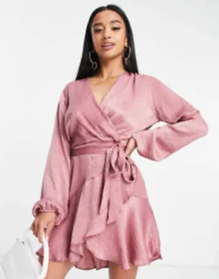 First Distraction The Label Petite Satin Mini Wrap Dress In Dusky Pink -RIVER ISLAND || PULL & BEAR || ONLY Sales Store 202474989 4
