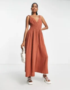 Abercrombie & Fitch Asymmetrical Scrunchie Strap Maxi Dress In Brown -RIVER ISLAND || PULL & BEAR || ONLY Sales Store 202698916 4