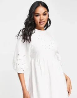 Damson Madder Broderie Maxi Beach Summer Dress In White -RIVER ISLAND || PULL & BEAR || ONLY Sales Store 203054667 3