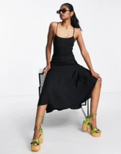Edited Strappy Maxi Dress With Back Detail In Black -RIVER ISLAND || PULL & BEAR || ONLY Sales Store 203146729 3