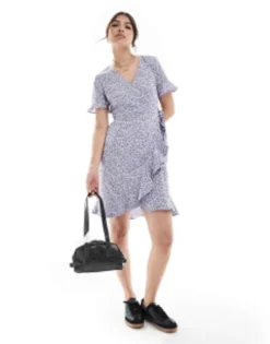 Only Frill Wrap Mini Dress In Lilac Ditsy Floral -RIVER ISLAND || PULL & BEAR || ONLY Sales Store 203232535 4