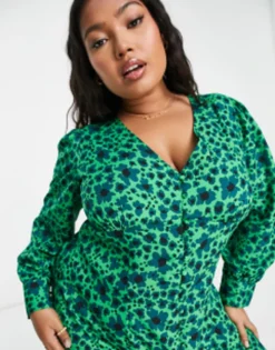 Wednesday's Girl Curve Ditsy Floral Print Button Through Mini Dress In Jade Green -RIVER ISLAND || PULL & BEAR || ONLY Sales Store 203689940 3