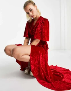 Flounce London Long Sleeve Wrap Maxi Dress In Red Velvet -RIVER ISLAND || PULL & BEAR || ONLY Sales Store 203763715 4