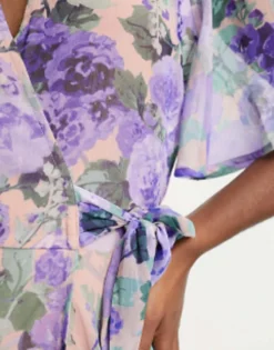 Hope & Ivy Flutter Sleeve Wrap Maxi Dress In Blue Floral -RIVER ISLAND || PULL & BEAR || ONLY Sales Store 203994159 3