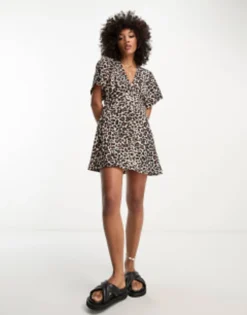 ASOS DESIGN Flutter Sleeve Mini Tea Dress With Buttons In Leopard Print -RIVER ISLAND || PULL & BEAR || ONLY Sales Store 204068829 4