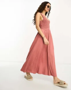 ASOS DESIGN Petite Scoop Neck Sleeveless Crinkle Shirred Maxi Dress In Dusty Rose -RIVER ISLAND || PULL & BEAR || ONLY Sales Store 204309404 4