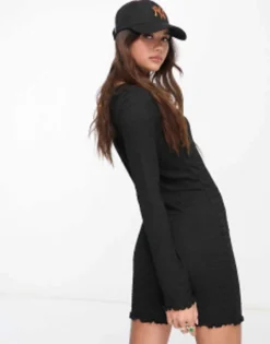 New Look Lettuce Edge Crinkle Long Sleeve Mini Dress In Black -RIVER ISLAND || PULL & BEAR || ONLY Sales Store 204338505 3