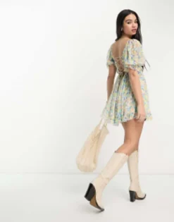 Sisters Of The Tribe Mini Milkmaid Dress With Shirred Waist And Open Waist In Blue Ditsy Floral -RIVER ISLAND || PULL & BEAR || ONLY Sales Store 204351549 4