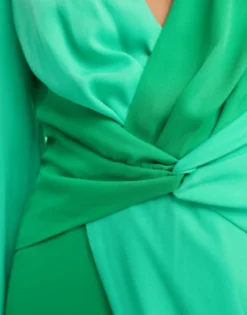 Pretty Lavish Knot Front Contrast Maxi Dress In Green -RIVER ISLAND || PULL & BEAR || ONLY Sales Store 204362490 3