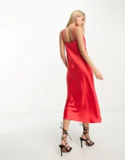 New Look Satin Cowl Neck Slip Dress In Red -RIVER ISLAND || PULL & BEAR || ONLY Sales Store 204536750 4