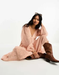 ASOS DESIGN Chiffon V Neck Long Sleeve Tier Midi Smock Dress In Ditsy Print -RIVER ISLAND || PULL & BEAR || ONLY Sales Store 204572928 3