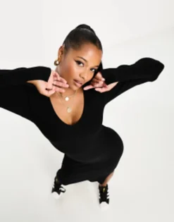 ASOS DESIGN Petite Knitted Midi Dress With V Neck In Rib In Black -RIVER ISLAND || PULL & BEAR || ONLY Sales Store 204597854 4