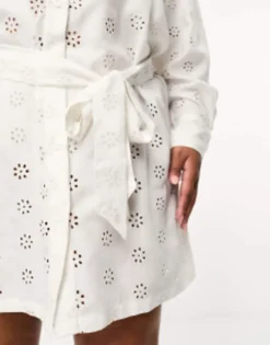 Threabdare Plus Broderie Tie Waist Shirt Dress In White -RIVER ISLAND || PULL & BEAR || ONLY Sales Store 204610049 4