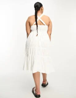 Vero Moda Curve Cross Back Maxi Dress In White -RIVER ISLAND || PULL & BEAR || ONLY Sales Store 204657644 4