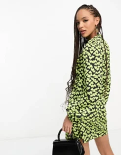 New Look Heart Print Wrap Mini Dress In Yellow -RIVER ISLAND || PULL & BEAR || ONLY Sales Store 204657661 3