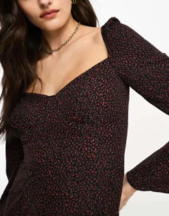 Glamorous Milkmaid Shift Dress With Fluted Sleeves In Red Rose Bud -RIVER ISLAND || PULL & BEAR || ONLY Sales Store 204691940 3