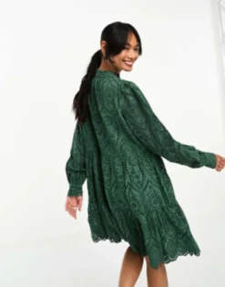 Y.A.S Broderie Mini Smock Dress In Green 6 Y.A.S Broderie Mini Smock Dress In Green -RIVER ISLAND || PULL & BEAR || ONLY Sales Store 204786276 3