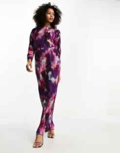 ASOS DESIGN Plisse Maxi Dress In Purple Print