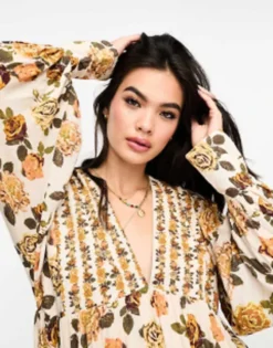 Free People Vintage Floral Print Boho Smock Maxi Dress In Ivory -RIVER ISLAND || PULL & BEAR || ONLY Sales Store 204863710 3