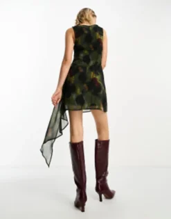 COLLUSION Mini Dress With Asymetric Hem In Green Abstract Floral -RIVER ISLAND || PULL & BEAR || ONLY Sales Store 204900755 4