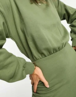 ASOS DESIGN Crew Neck Ribbed Blouson Sleeve Maxi Dress In Khaki -RIVER ISLAND || PULL & BEAR || ONLY Sales Store 204925928 4