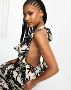 In The Style X Georgia Louise Cowl Neck Fishtail Maxi Dress In Mono Print -RIVER ISLAND || PULL & BEAR || ONLY Sales Store 205192282 3