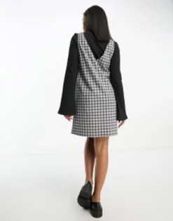 Monki Pinafore Mini Dress In Check -RIVER ISLAND || PULL & BEAR || ONLY Sales Store 205258345 3